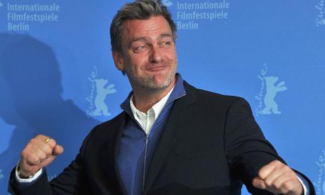 Ray Stevenson è morto a 58 anni stava girando un film a Ischia