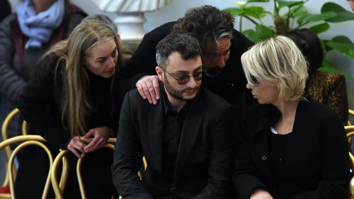 Maurizio Costanzo Funerali In Diretta Tv E Streaming Ora E Chiesa