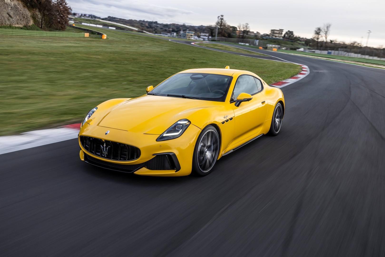 Maserati Granturismo Prova Prezzo E Scheda Tecnica Della Sportiva