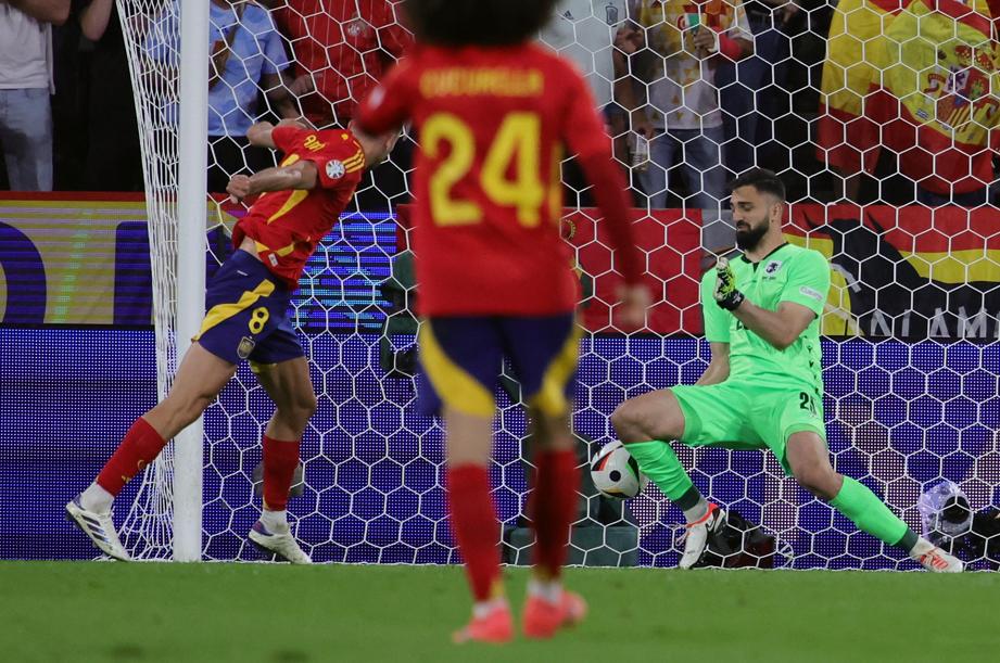 Spagna Georgia Autogol Di Le Normand Gol Di Rodri Fabian Ruiz