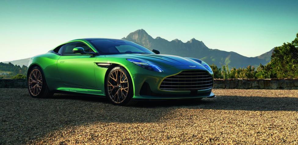 Aston martin scarpe prezzo hotsell
