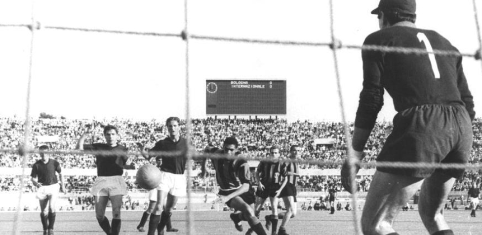 Photo Vintage Inter Vs Bologna – Spareggio Scudetto 1964, Tirage 24x18 Cm, Original