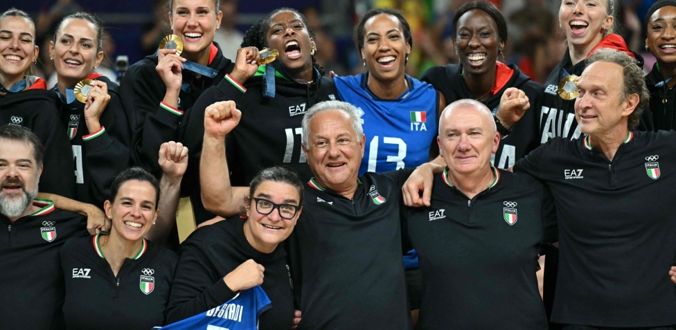 Pogacar, Tomba, Brignone e tanti altri: "Auguri Gazza". Velasco: "Ho imparato l'italiano sulla Rosea"