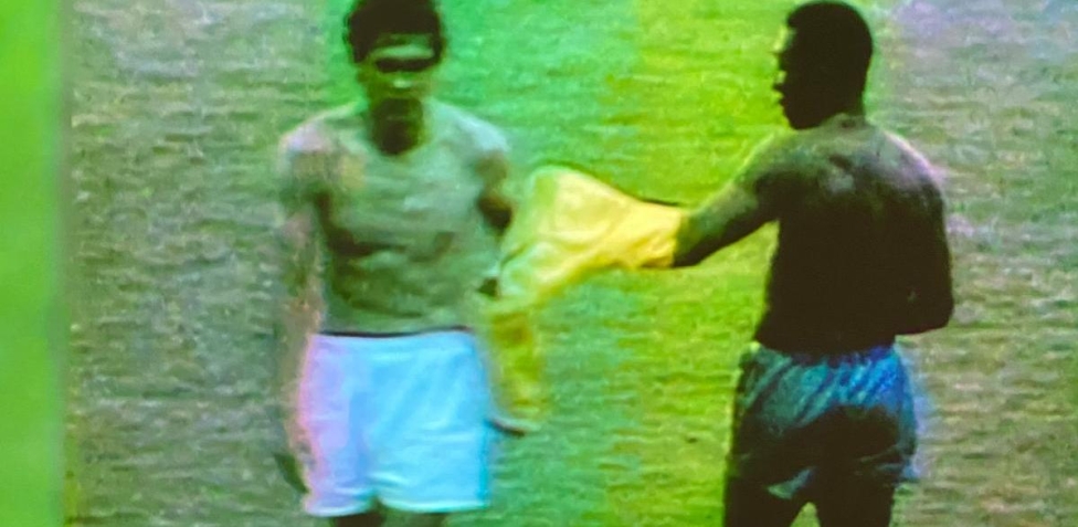 Gazzetta Dello Sport 1er Décembre 1998 – Lucescu-Inter-Peruzzi-Juventus-Italie Volley