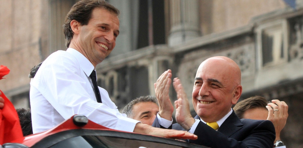 Gazzetta Dello Sport 19 Juillet 1986 - Milan Premier Rassemblement Berlusconi