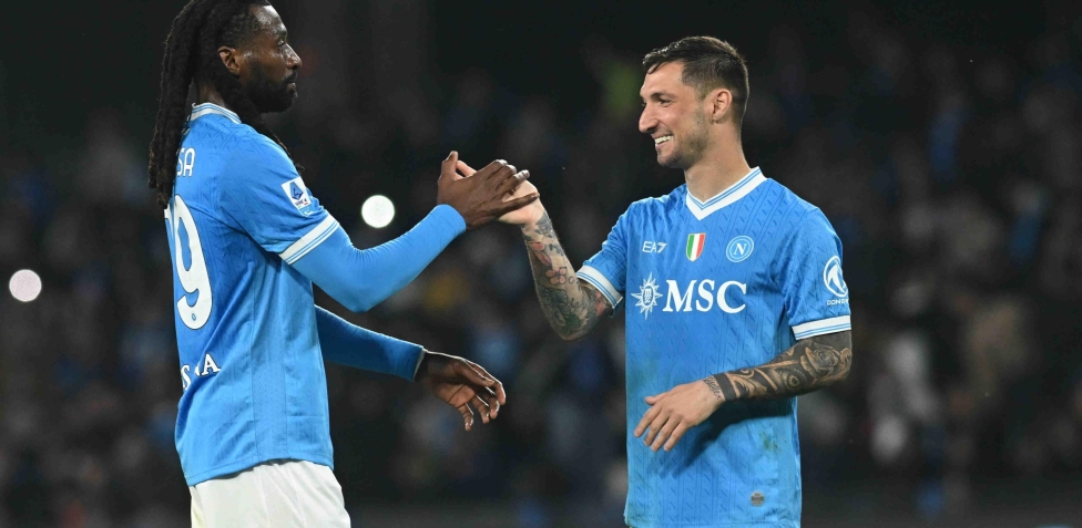 Parma-Napoli, le formazioni ufficiali: Cuesta sceglie Elphege, Conte dà fiducia a Politano