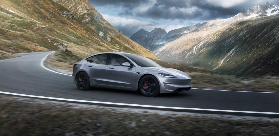 Tesla, a marzo vendite in risalita in Europa