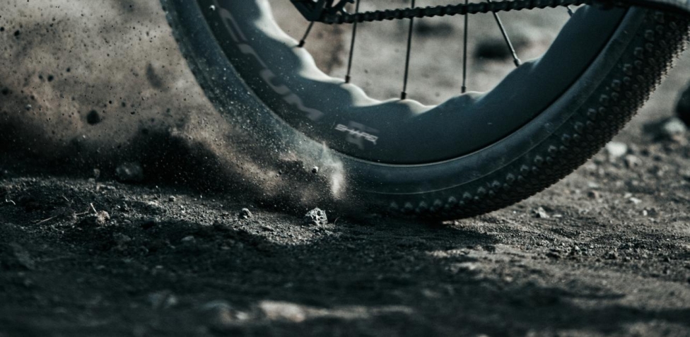 Sharq GR e Soniq GR, le due novità di Fulcrum per il mondo gravel race