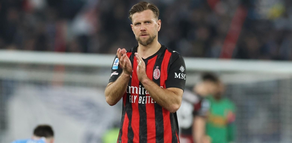 Napoli-Milan, le formazioni ufficiali: Conte con Giovane, Allegri punta su Fullkrug