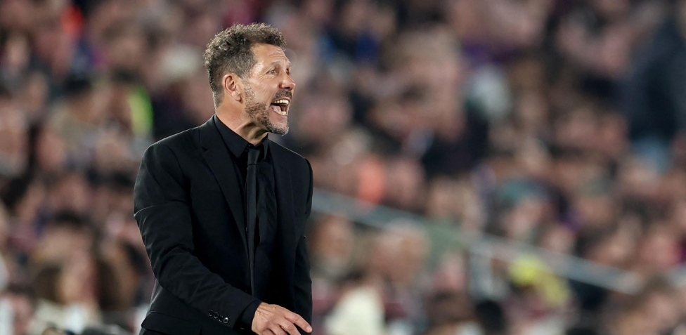 La missione del Cholo, l'Angelo Nero che accorre per ricordare che il calcio è una moneta a due facce