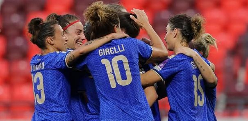 Italia a valanga: 6-0 alla Serbia e caccia al primo posto nel girone