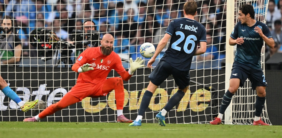Napoli Lazio 0-2: cosa è successo al Maradona