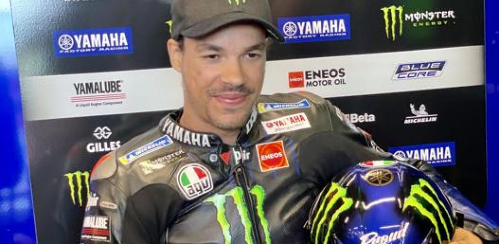 Nuovo casco: Rossi a Misano con un fiocco rosa in testa. E Morbidelli