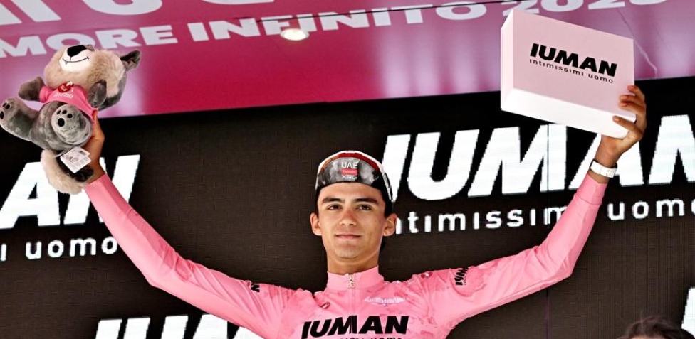 Supplemento Gazzetta Dello Sport - Giro 93 : Il Sogno Rosa Indurain & Bugno