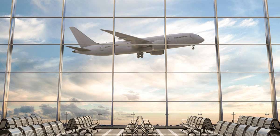 "Aeroporti europei a rischio carburante entro tre settimane": l'allarme sui voli, rischi e prospettive