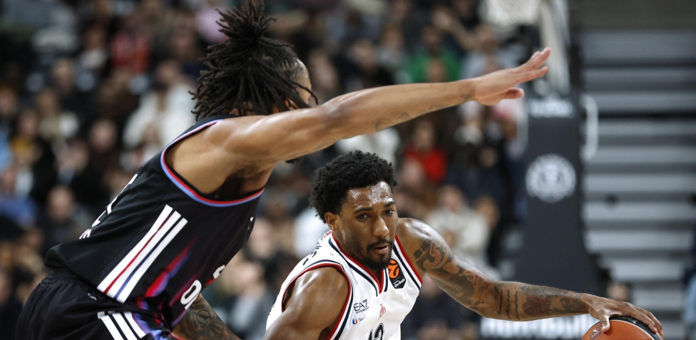 Milano, Brooks non basta: perde a Parigi e i play-in sono sempre più lontani