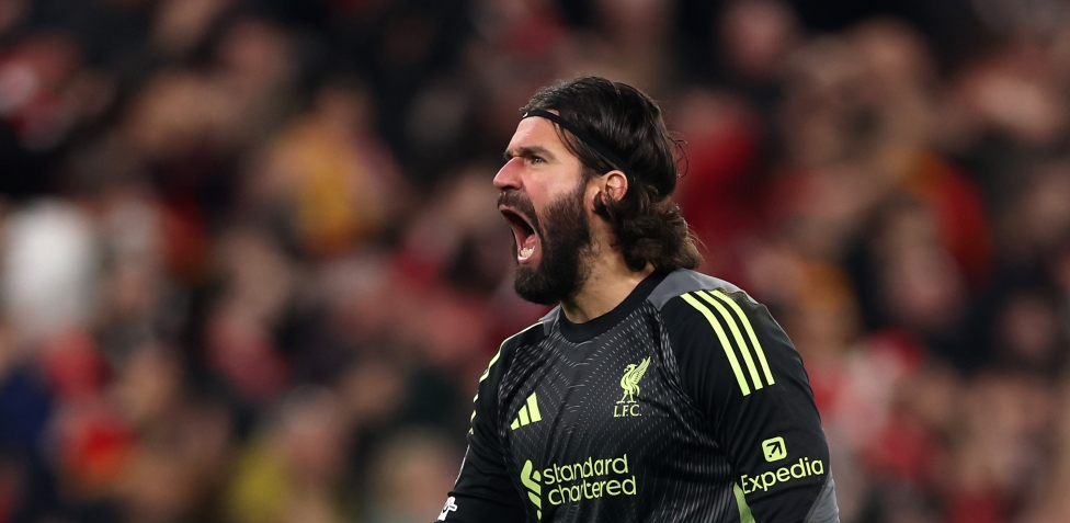 Juve, primo sì di Alisson: apre ai bianconeri, si tratta per un triennale