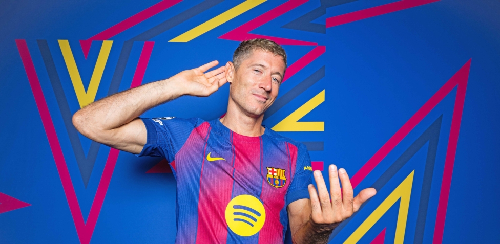 Milan, prendimi: Lewandowski si offre al Diavolo. Agenti al lavoro, ma c'è anche la Juve...