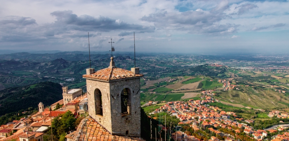A San Marino ci sono veramente più auto che cittadini?