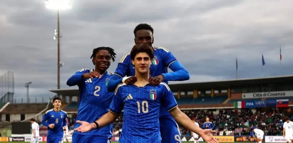 Un momento di Italia-Serbia Under 19 agli Europei in Galles
