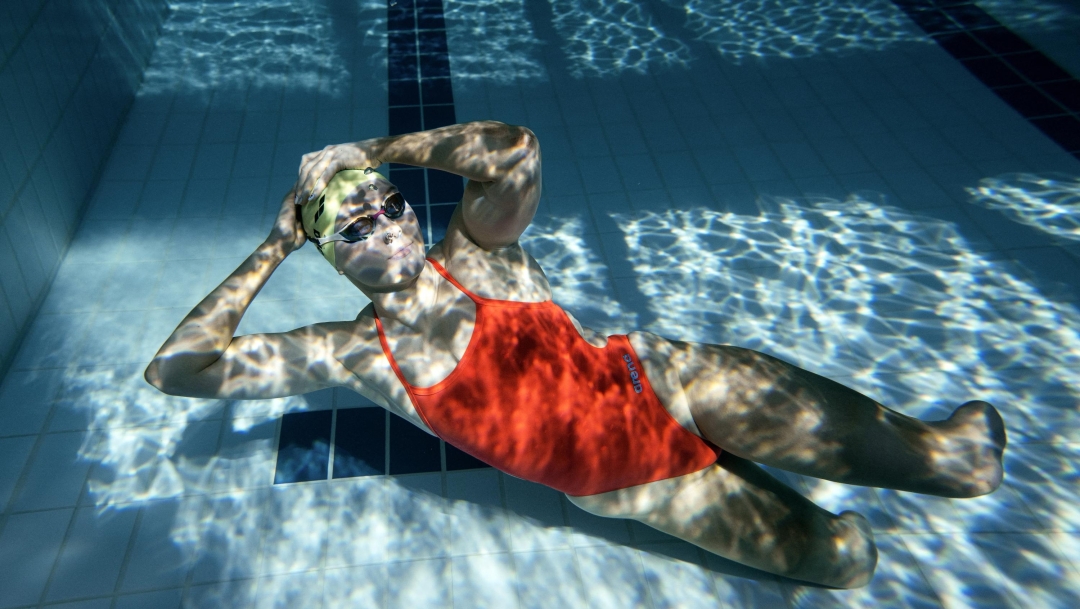 US paralympic swimmer Jessica Long poses at the swimming pool of the “Aspria Harbour Club Milano” on March 19, 2024 in Milan. Long is one of the faces of American parasports with 29 Paralympic medals since her first Games in 2004. (Photo by MARCO BERTORELLO / AFP)