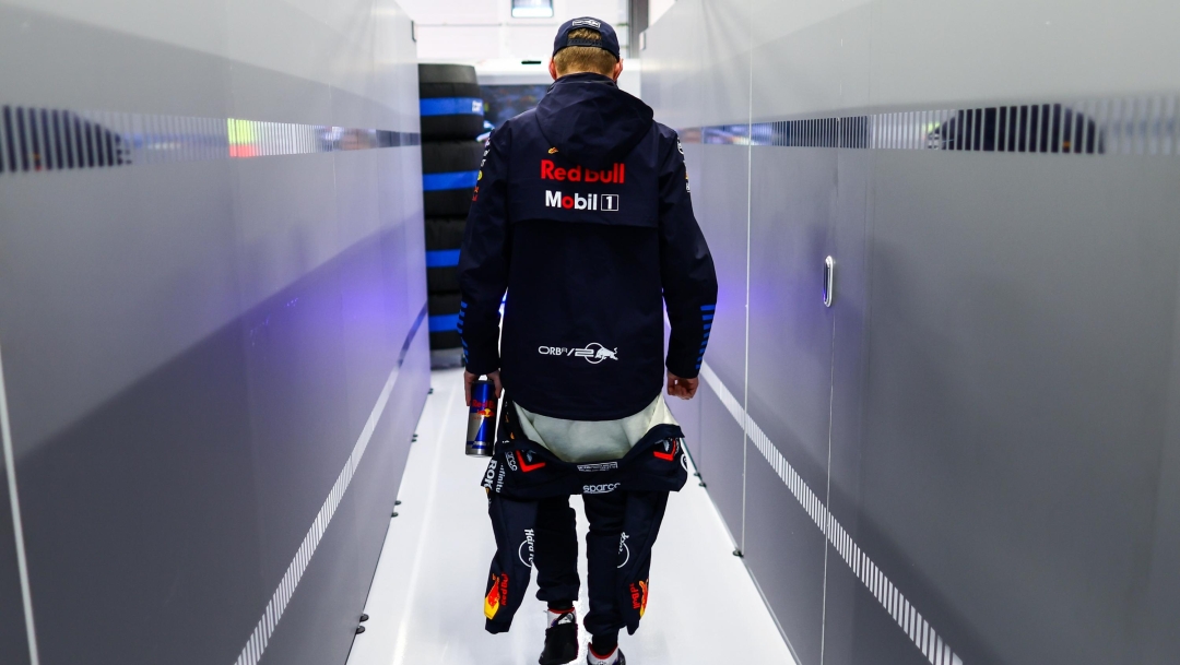 NORTHAMPTON, ENGLAND - JULY 06: Max Verstappen of the Netherlands and Oracle Red Bull Racing walks into the garage during qualifying ahead of the F1 Grand Prix of Great Britain at Silverstone Circuit on July 06, 2024 in Northampton, England. (Photo by Mark Thompson/Getty Images)