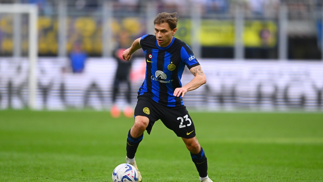 MILAN, ITALY - MAY 19: Nicolo Barella of FC Internazionale in action during the Serie A TIM match between FC Internazionale and SS Lazio at Stadio Giuseppe Meazza on May 19, 2024 in Milan, Italy. (Photo by Mattia Pistoia - Inter/Inter via Getty Images)