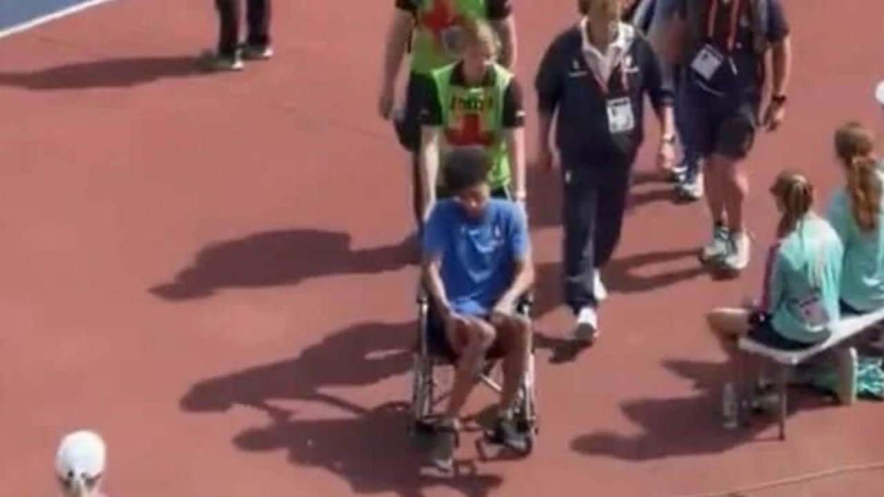 Infortunio Furlani: Mattia lascia la pista in carrozzina. Il video