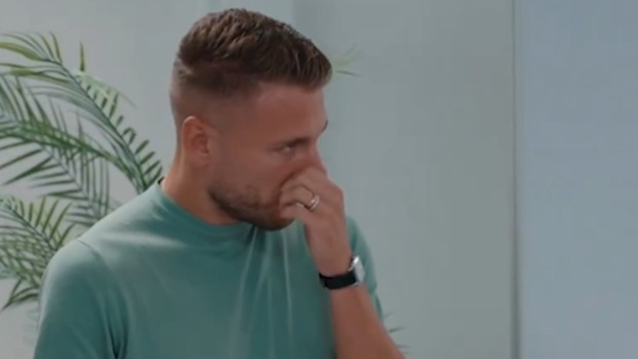 immobile annuncia cos236 il ritiro il suo discorso e la reazione dei compagni da Video.gazzetta.it immobile annuncia cos236 il ritiro il suo discorso e la reazione dei compagni