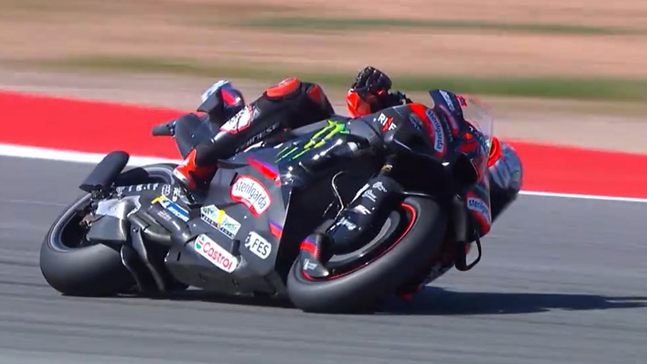 motogp super bezzecchi pole record ad aragon davanti a marquez da Video.gazzetta.it motogp super bezzecchi pole record ad aragon davanti a marquez