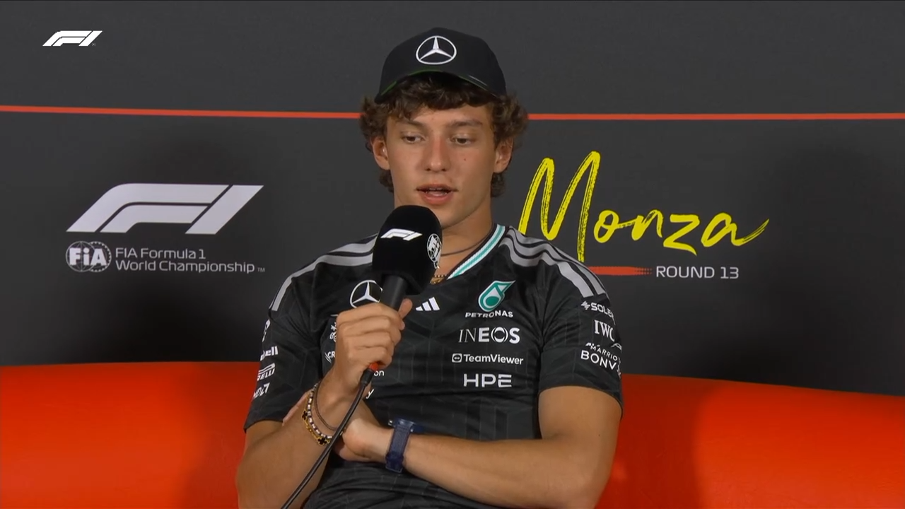 antonelli scarica la pressione a monza ferrari e mclaren tocca a loro da Video.gazzetta.it antonelli scarica la pressione a monza ferrari e mclaren tocca a loro
