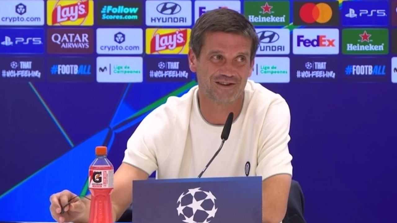 chivu frecciata a mourinho se l inter avesse vinto un altra champions lui da Video.gazzetta.it chivu frecciata a mourinho se l inter avesse vinto un altra champions lui