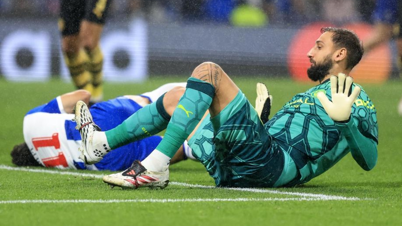 donnarumma rischia grosso haaland fa doppietta gli highlights di porto city da Video.gazzetta.it donnarumma rischia grosso haaland fa doppietta gli highlights di porto city