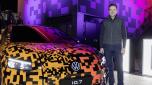 Thomas Schafer amministratore delegato marchio Volkswagen con la ID.7 presentata al Ces 2023 di Las Vegas