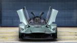 Aston Martin Valkyrie Spider condivide il powertrain con la versione Coupé