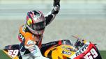 Hayden saluta e festeggia il titolo MotoGP 2006. Ap