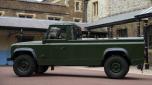 La Land Rover Defender 130 modificata dal principe Filippo. Ap