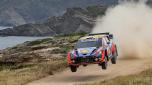 La Hyundai i20 N Rally1 di Ott Tanak e Martin Jarveoja in Sardegna. Hyundai Motorsport
