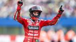 Ducati's Italian rider Francesco Bagnaiain celebrates after victory in the Dutch MotoGP at the TT circuit of Assen on June 26, 2022. - Italy's Francesco Bagnaia won the Dutch MotoGP on Sunday after championship leader Fabio Quartararo crashed out of an incident-packed race. (Photo by Vincent Jannink / ANP / AFP) / Netherlands OUT
