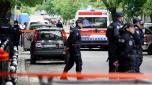 Ambulances and police officers arrive following a shooting at a school in the capital Belgrade on May 3, 2023. - Serbian police arrested a student following a shooting at an elementary school in the capital Belgrade on May 3, 2023, the interior ministry said. The shooting occurred at 8:40 am local time (06:40 GMT) at an elementary school in Belgrade's downtown Vracar district. (Photo by Oliver Bunic / AFP)