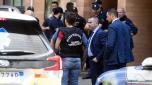 La polizia sul luogo dell'omicidio di una agente di polizia in un palazzo in via Rosario Nicolo', nella zona di San Basilio, Roma, 01 giugno 2023. ANSA/ANGELO CARCONI