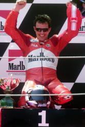 La prima vittoria con la Ducati arriva nel GP Catalunya 2003. Ap