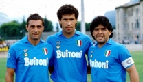Bruno Giordano (a sinistra) con Careca e Maradona.