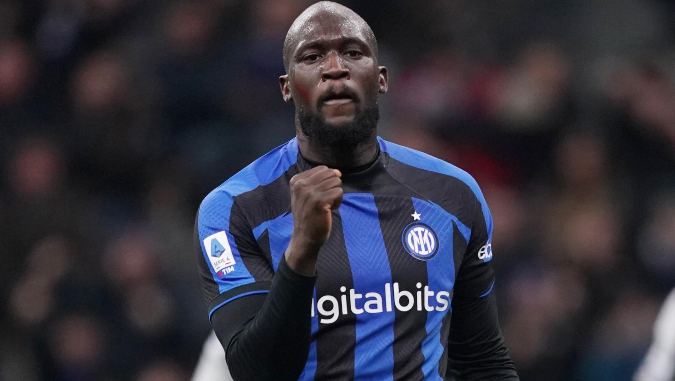 Foto Spada/LaPresse 18 Febbraio 2023 - Milano  , Italia - sport, calcio -Inter vs Udinese   - Campionato italiano di calcio Serie A TIM 2022/2023 - Stadio San Siro Nella foto: lukaku esultanza dopo gol 1-0

February 18 , 2023 Milan  , Italy - sport, calcio - Inter vs Udinese - Serie A Football Championship 2022/2023 - San Siro Stadium . In the pic: lukaku celebrates after scoring 1-0