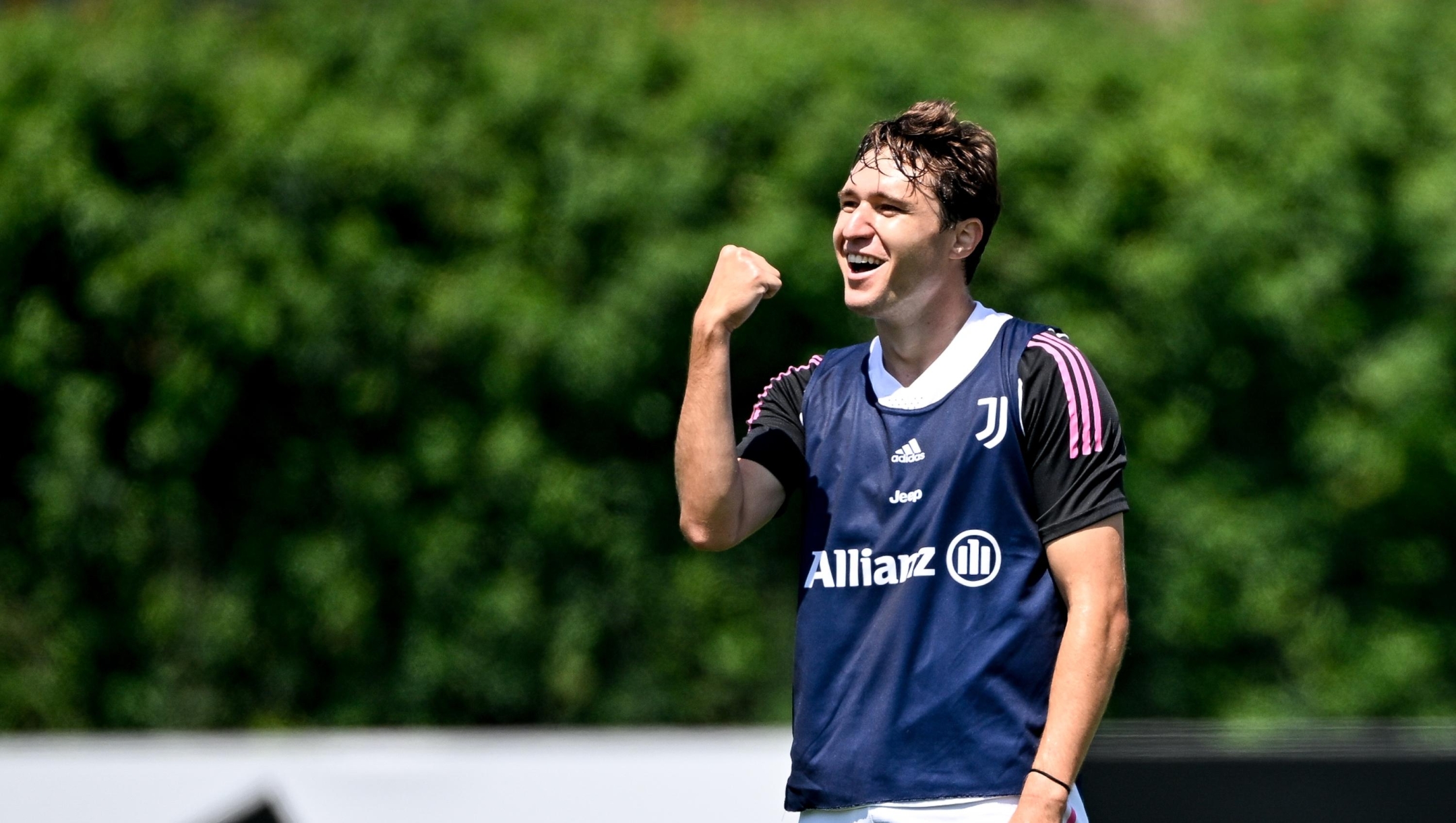 LOS ANGELES, CALIFORNIA - JULY 25: Federico Chiesa of Juventus during a training session on July 25, 2023 in Los Angeles, California. (Photo by Daniele Badolato - Juventus FC/Juventus FC via Getty Images)
