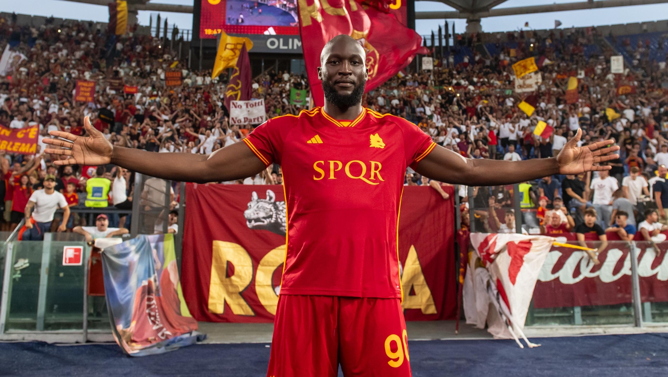 ROME, ITALY - SEPTEMBER 01: AS Roma new signing Romelu Lukaku presentation prior the Serie A TIM match between AS Roma and AC Milan at Stadio Olimpico on September 01, 2023 in Rome, Italy. (Photo by Fabio Rossi/AS Roma via Getty Images)