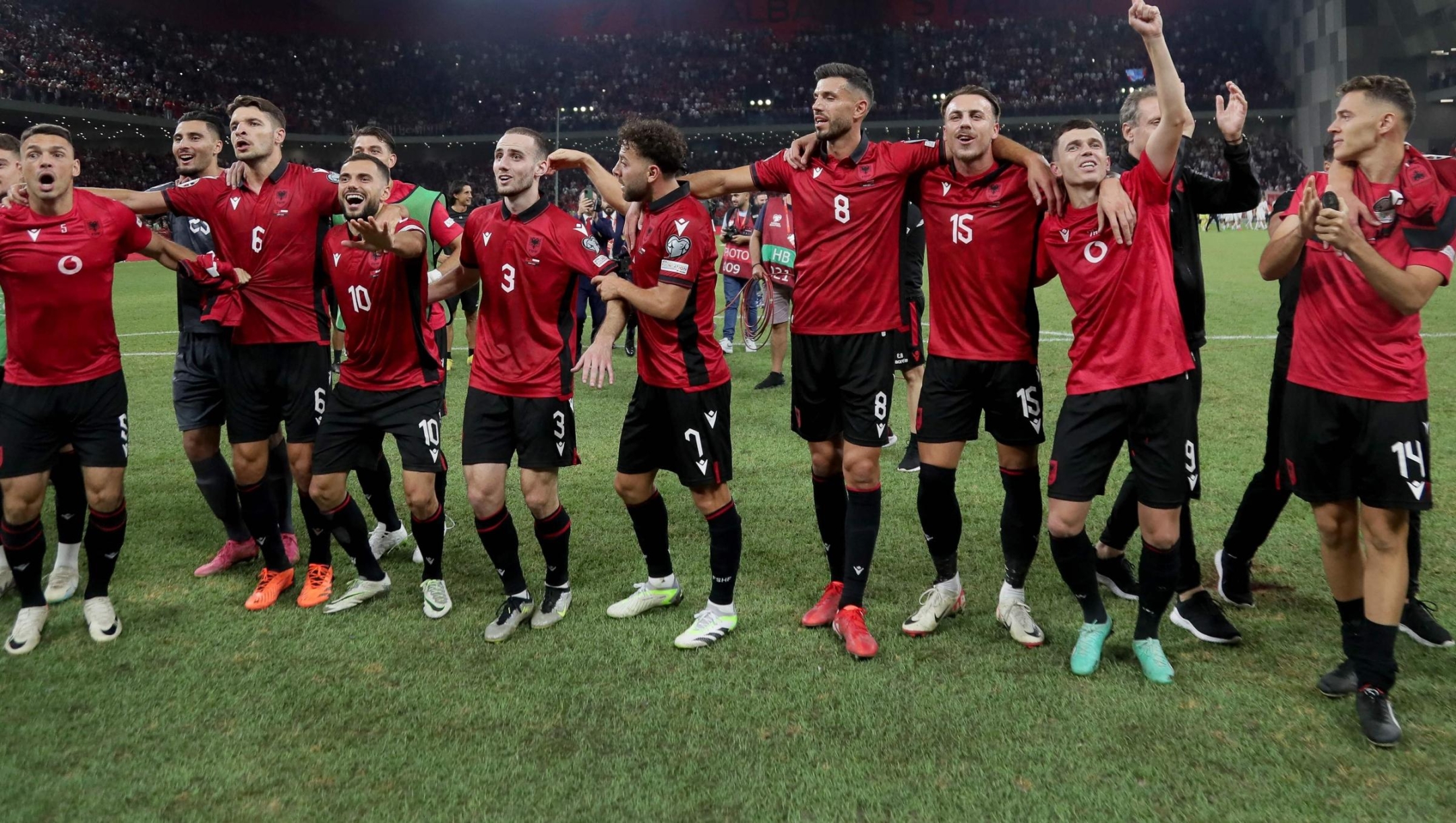 Albanias players celebrate after winning at the end of the UEFA Euro 2024 Group E qualification match between Albania and Poland, at The "Air Albania" stadium in Tirana on September 10, 2023. (Photo by ADNAN BECI / AFP)