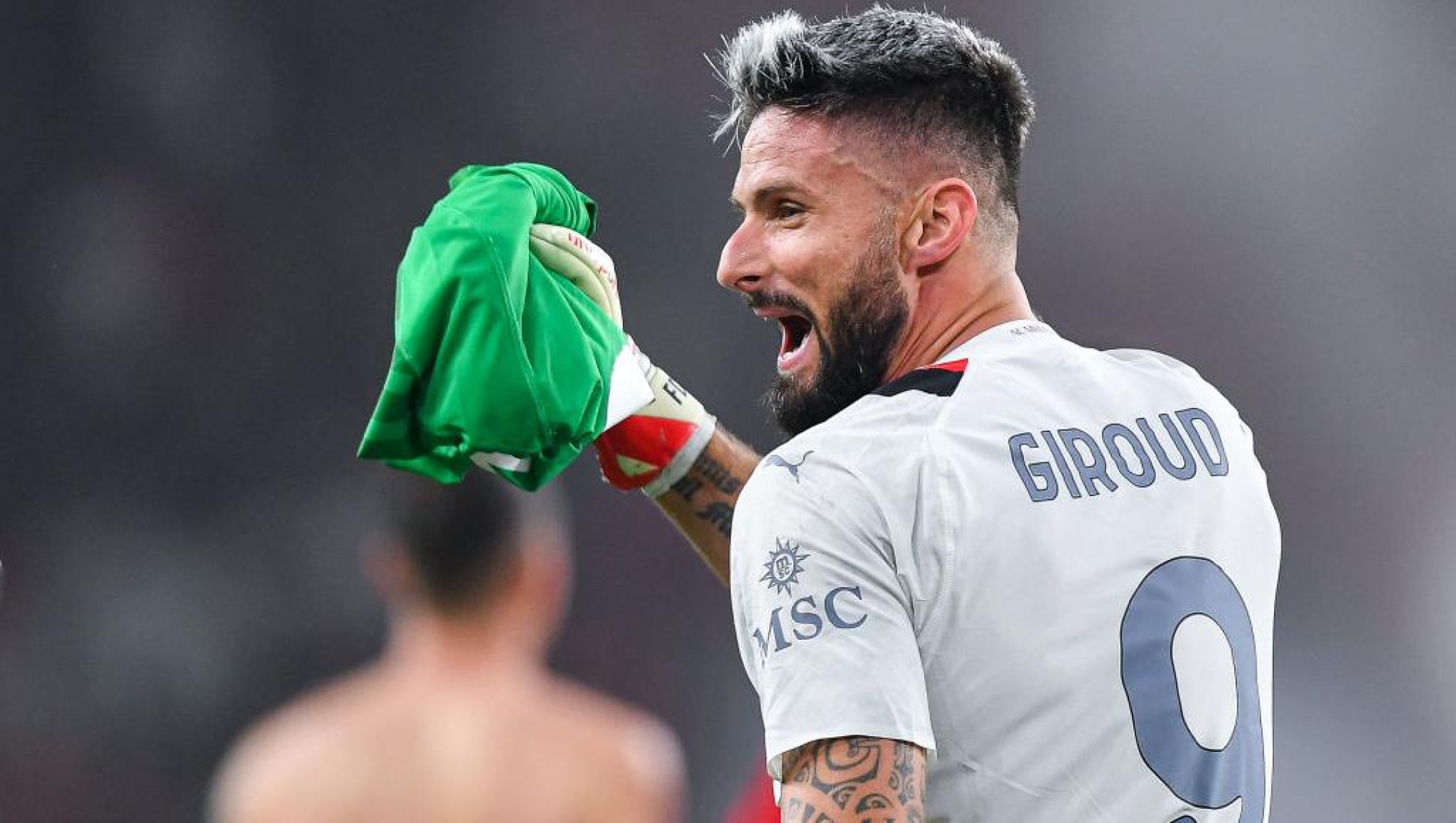 GENOA, ITALY - OCTOBER 7: Olivier Giroud of Milan celebrates after the Serie A TIM match between Genoa CFC and AC Milan at Stadio Luigi Ferraris on October 7, 2023 in Genoa, Italy. (Photo by Getty Images/Getty Images)