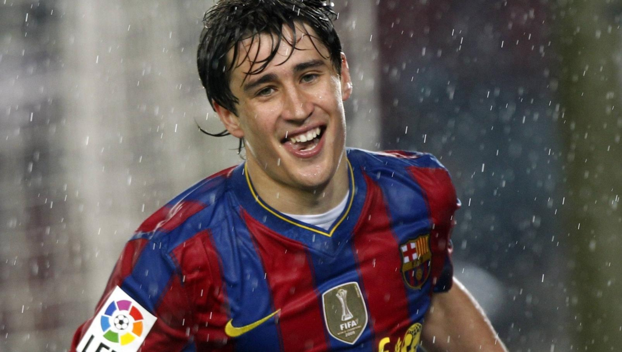 CAMPIONATO SPAGNOLO LIGA  Barcellona's Bojan Krkic celebrates after scoring his goal against Tenerife during their Spanish first division soccer match at Nou Camp stadium in Barcelona May 4, 2010.     REUTERS/Albert Gea (SPAIN - Tags: SPORT SOCCER)