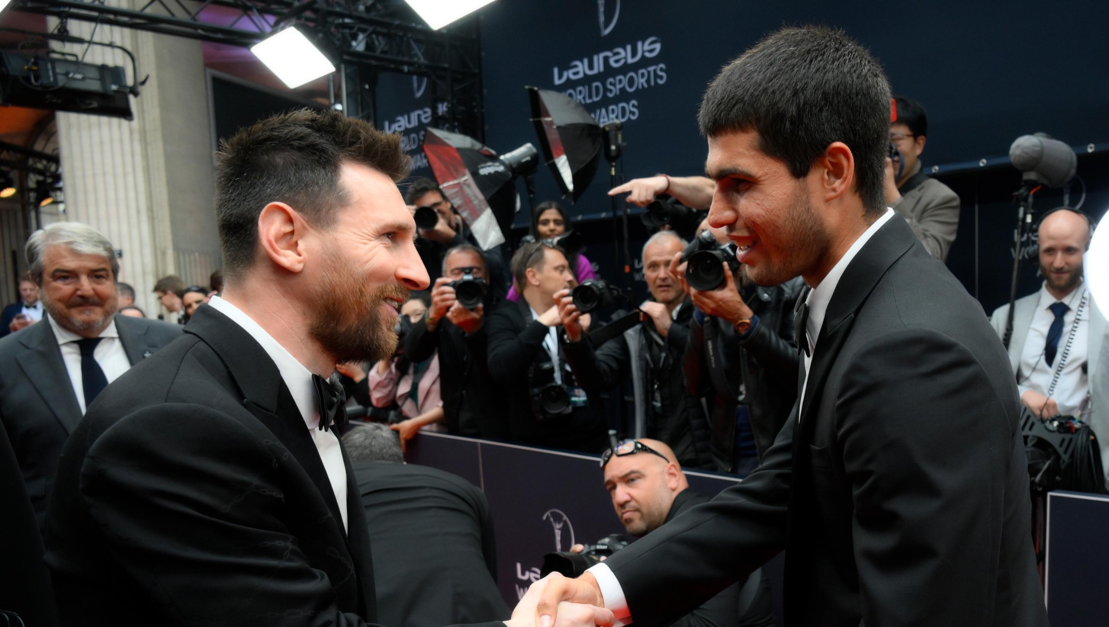 PARIS, FRANCE - MAY 08: Carlos Alcaraz speaks with Lionel Messi as they arrive at the 2023 Laureus World Sport Awards Paris red carpet arrivals at Cour Vendome on May 08, 2023 in Paris, France. (Photo by Kristy Sparow/Getty Images for Laureus)